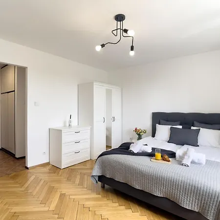 Apartment Quiet - Near Pge Narodowy Stadium *